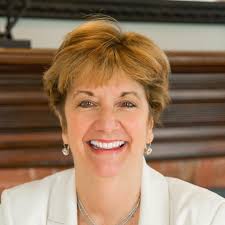 Daniel Mendonca-Realtor