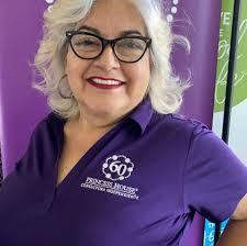 Edna Menard's Instagram, Twitter & Facebook