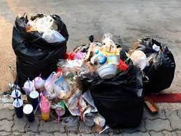 Sampah merupakan masalah yang tidak pernah terselesaikan sampai saaat ini. Rakyat Masih Belum Pandai Buang Sampah