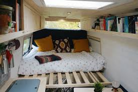 Lit Peigne Fourgon En 2020 Lit Peigne Lit Pour Tout Petits Lit