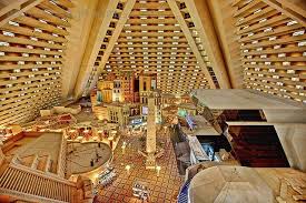 Cleopatra hotel luxor is a top hotel for people travelling with their pets, and offers a restaurant and a bar/lounge for its human guests. America S Original Sin City Is Home To Some Of The Most Unusual Places To Stay In The World When We Touche Las Vegas Hotels Las Vegas Vacation Luxor Las Vegas