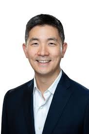 Chris Skiles's Instagram, Twitter & Facebook