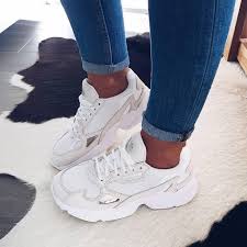 Yesfootwear On Instagram Adidas Falcon Yesfootwear Adidas Falcon Hoes Instagram Yesfootwear Nike Ayakkabilar Adidas Ayakkabi Ayakkabi Erkek