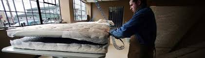 Scopri la nostra collezione di letti prodotta interamente da artigiani italiani, con materiali accuratamente selezionati. Fabbrica Materassi A Cagliari