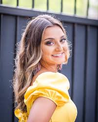 hayley52703 never takes a bad picture! #seniorpictures #seniorportraits  #classof2021