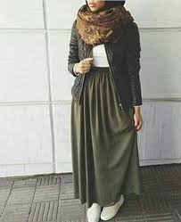 How To Style The Olive Green Outfits With Hijab Mode Hijab