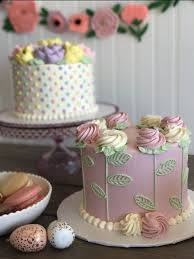 #cake #cakeart #cakes #cakedesign #cakedecorating #flowercake… Ten Pastel Cake Designs