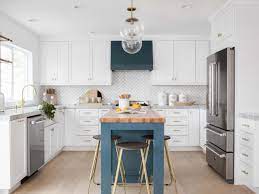Check spelling or type a new query. 14 Kitchens With Herringbone Tile Backsplashes