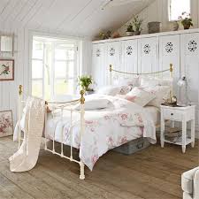 Give it a big of masculinity, with a touch of rustic power, as you lay on your bed, feeling the warmth of the wood with the cold intensity of the iron. Dreaming Of A Home To Call Our Own White Iron Beds Iron Bed Frame Wrought Iron Bed