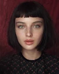 Taglio capelli corti 2019, 16 idee tra wavy pixie,. Taglio Capelli Autunno 2019 Corti Con Frangia Come Alice Pagani