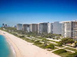 Innseason resorts surfside is located at united states of america, east falmouth, 134 menauhant road. Arte Surfside Miami S New Beachfront Condo Dolce Luxury Magazine