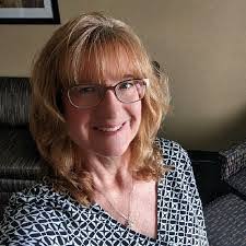 Lynn Alban's Instagram, Twitter & Facebook