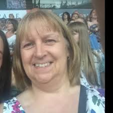 Natalie Rudd (@RuddNatalie)