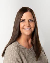 Sara Mitchell, CENTURY 21 Real Estate Agent in Huntley, IL