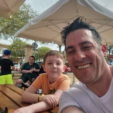 Hello 👋 Are there any gay clubs/pubs worth visiting in Plymouth... Thanks!  Robbie