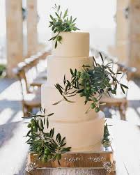 A Malibu Wedding With A Surprise Reception Location Wedding Cakes Malibu Wedding Wedding