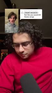 Mars Mignon Fight Me