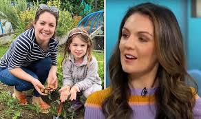 Not that dirty!' Laura Tobin defies critics as she shares baths with  husband and daughter