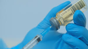 «στόχος είναι να απλωθεί ακόμη πιο γρήγορα στη χώρα το τείχος της ανοσίας στη χώρα», είπε ο πρωθυπουργός. Apo Th Megalh Ebdomada 3ekina Emboliasmos Gia Toys Anw Twn 30 Etwn Best Tv Kalamata