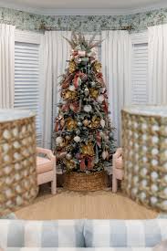 You dig your decorations out of boxes in the garage or attic and toss any items that might have broken or ran their course. Christmas Living Room Decor Living Room Style Charade