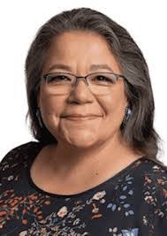 Deborah Irvine's Instagram, Twitter & Facebook