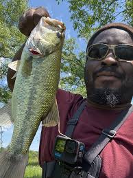 Inshore fishing in South Texas for large bulls reds. What rod action is  best, medium or medium-light?