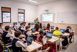 Scoala generala ciugud nu are definite produse şi/sau servicii! Prima È™coalÄƒ Smart Din Mediul Rural Din Romania FuncÈ›ioneazÄƒ In Comuna Ciugud