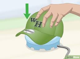 Sesuaikan model topi dengan acara/outfit yang ingin kamu gunakan. 3 Cara Untuk Membersihkan Topi New Era Wikihow