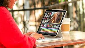 The new ipad pro is revealed and there's a lot that's new. Cmy5rupob O8ym