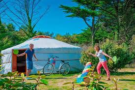 Camping Ile De Re Tohapi Camping La Cote Sauvage A Saint Clement Des Baleines Iziva Com Camping Ile De Re Saint Clement Location Vacances France