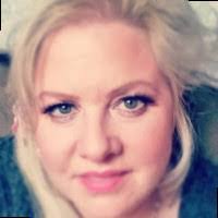 Michelle Hacker's Instagram, Twitter & Facebook