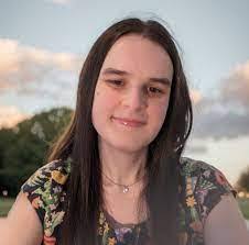 Tori Hamilton's Instagram, Twitter & Facebook