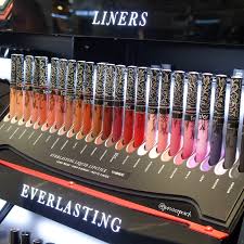 Lemme tell you that when they say that the kat von d everlasting lipstick works, they mean it. Kat Von D Everlasting Liquid Lipstick Swatches Survivorpeach