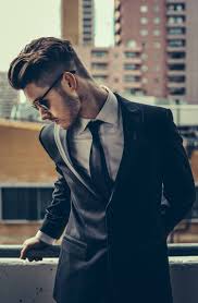 Nul besoin de casser une jolie histoire au nom de la tendance, puisqu'en 2016, le plaquage. Coupe De Cheveux Homme 2016 En 28 Idees Tendance Cheveux Homme Coupe Cheveux Homme Coupe De Cheveux