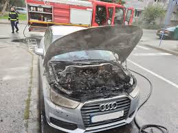 O persoană a fost asistată medical, însă a refuzat transportul la spital. Incendiu La Un Autoturism Din Drobeta Turnu Severin Gazeta De Sud