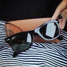 Duz Renkli Bir Rayban Kemik Gozlugu Gunes Gozlugu Minimalist Gardirop Kadin Aksesuarlari