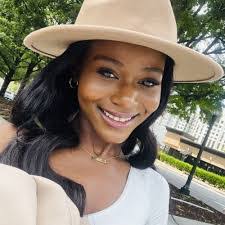 Corliss Carter's Instagram, Twitter & Facebook