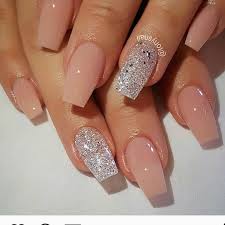 The best ones are gathered here! Short Coffin Shaped Nails Ombre Novocom Top
