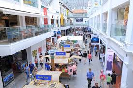 Welcome to the new gothere.sg! Singapore Singapore 27 May 2014 People Shop At Bugis Junction Stock Photo Picture And Royalty Free Image Image 30246235
