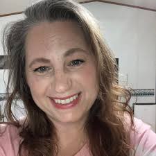 What financing options are available for groomers with poor credit to buy a  mobile grooming unit?