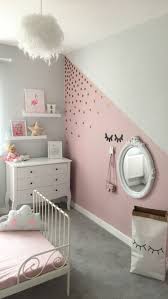 Schlafzimmer ideen wandgestaltung mit dekogirlanden. Girls Bedroom Ideas Polka Dot Girls Bedroom Toddler Girl Room Baby Room Themes