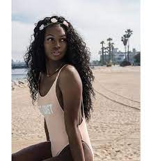You can keep the hair straight or you can also use curls as per. Pin On Transitioning