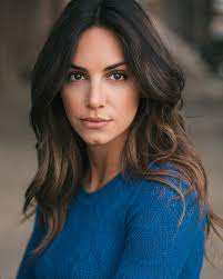 Why people had a crush on her? Valerie Dominguez Imdb