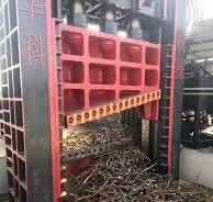 800 Tons Power 1600mm Blade Q91-800 Hydraulic Scrap Metal Gantry Shear  Scrap Metal Vertical Shear