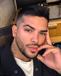 Hombres Para Hombres added a new photo.