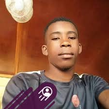 Maestro EL Santo Groove FRIZZ konprann nèg yo. Li estime a 90% anpil nan  nèg yo pale mal. Li mande pou yo kite moun yo konsome album Levé defi a  pito. @super