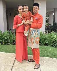 Ramai menangis melihat lara alana anak scha alyahya, awal menangis teresak esak gara gara ini. Gambar Raya 2016 Lara Alana Hotlips Corner