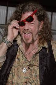 Gitarrist Sebastian Bauer alias Buzz Dee von der Band Knorkator aus Berlin,  Kultur