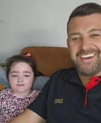 Dad told to plan daughter's funeral as 'this Christmas could be her last'  Full story: https://tinyurl.com/2pnpdxdt