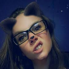 Carley Baker (@carleyylou)